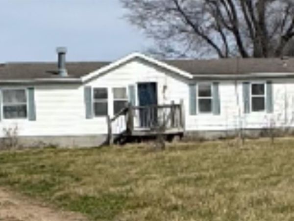 1457 NW 325th Road, Holden, MO 64040