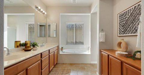 946 Campfire Cir, Rocklin, CA 95765 Photo