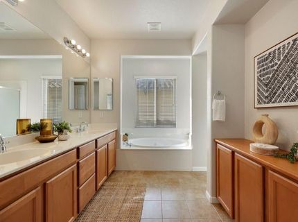 946 Campfire Cir, Rocklin, CA 95765 Photo