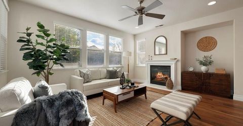 946 Campfire Cir, Rocklin, CA 95765 Photo