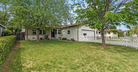 5408 Helen Way, Sacramento, CA 95822 Photo
