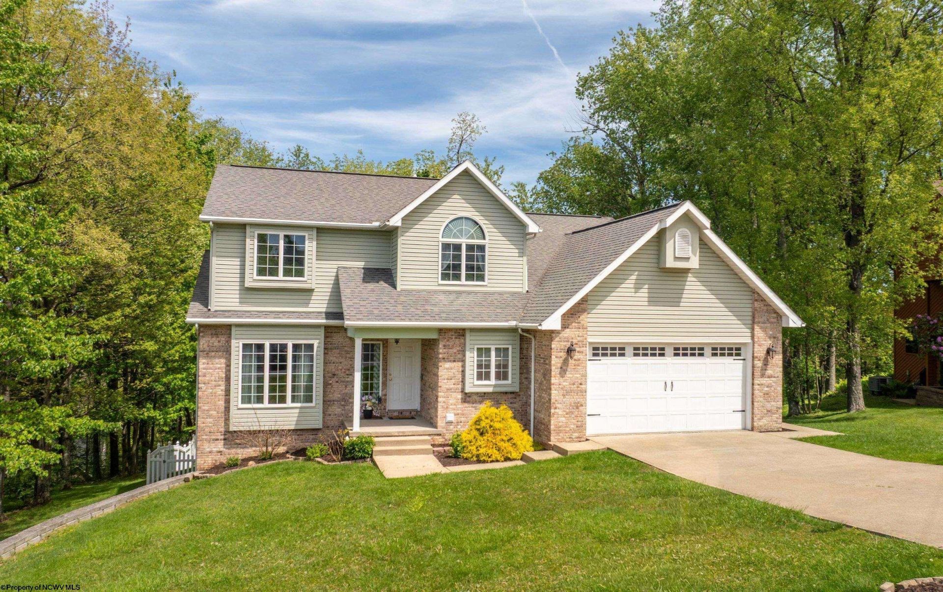 1229 Kings Road, Morgantown, WV 26508 Main Photo