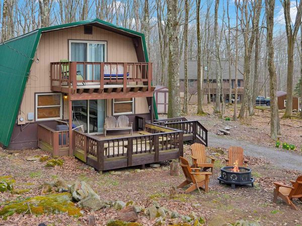 158 Anemone Lane, Terra Alta, WV 26764