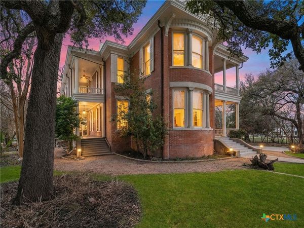 372 Magazine Avenue , New Braunfels, TX 78130