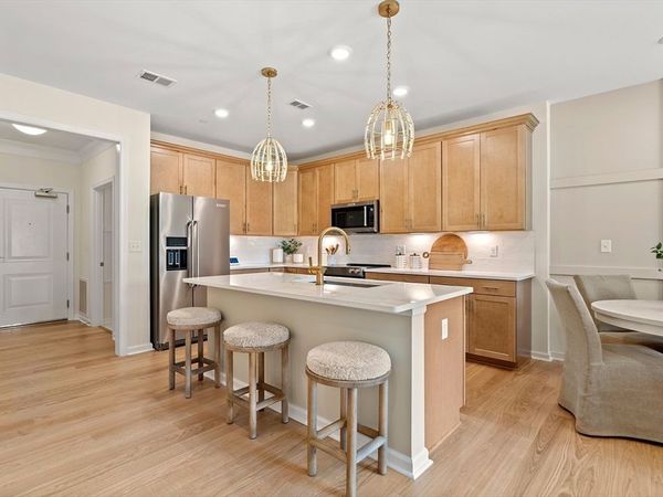 30 Coppersmith Way, Unit 210, Canton, MA 02021