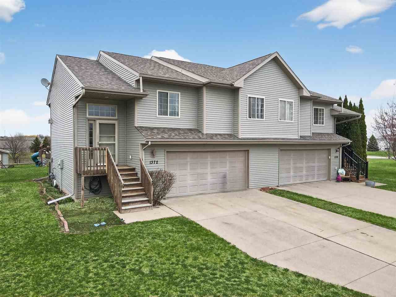 1372 Logan Ct., North Liberty, IA 52317 Main Photo