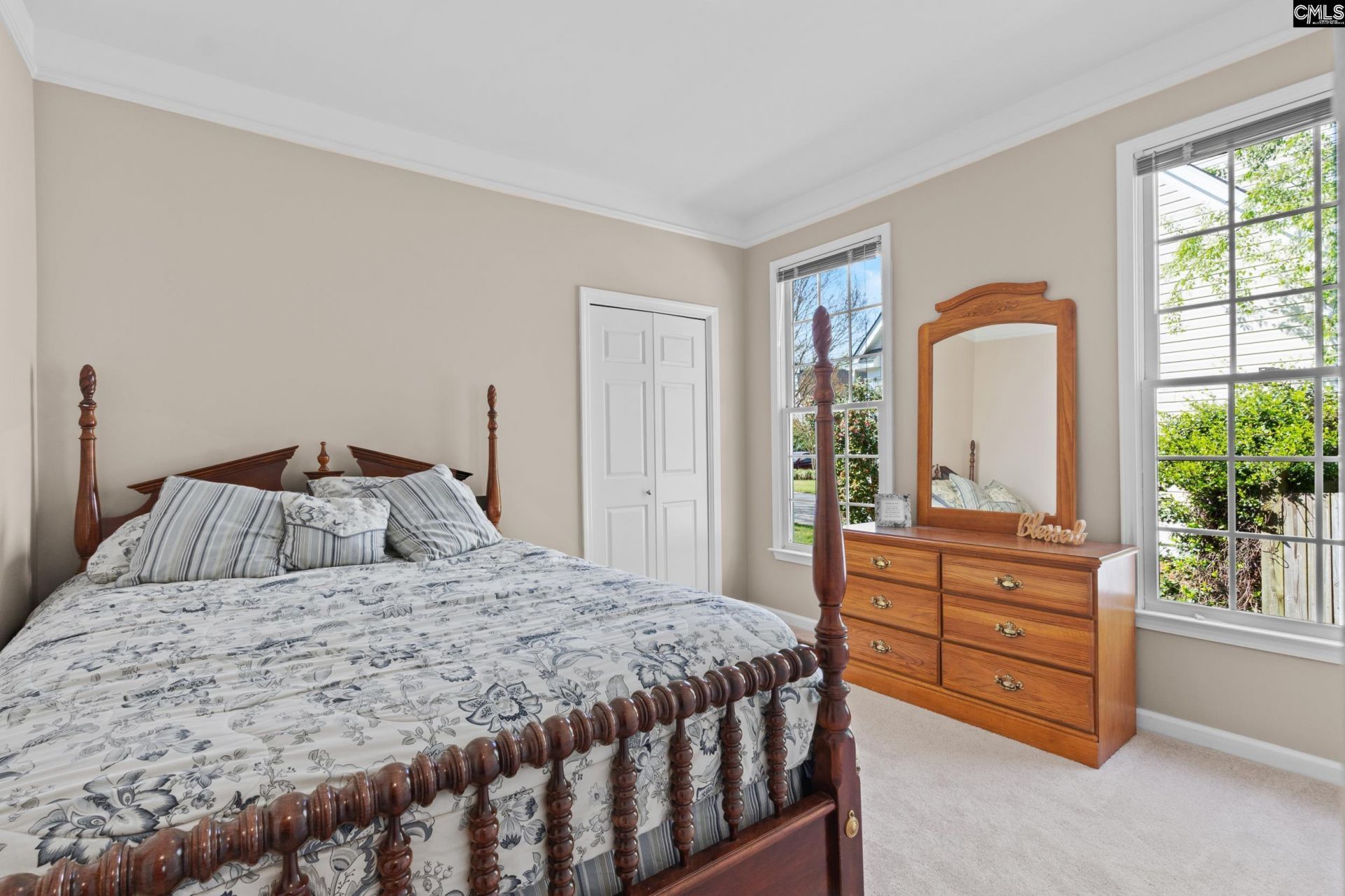 6 Holly Hedge Court  Photo 32