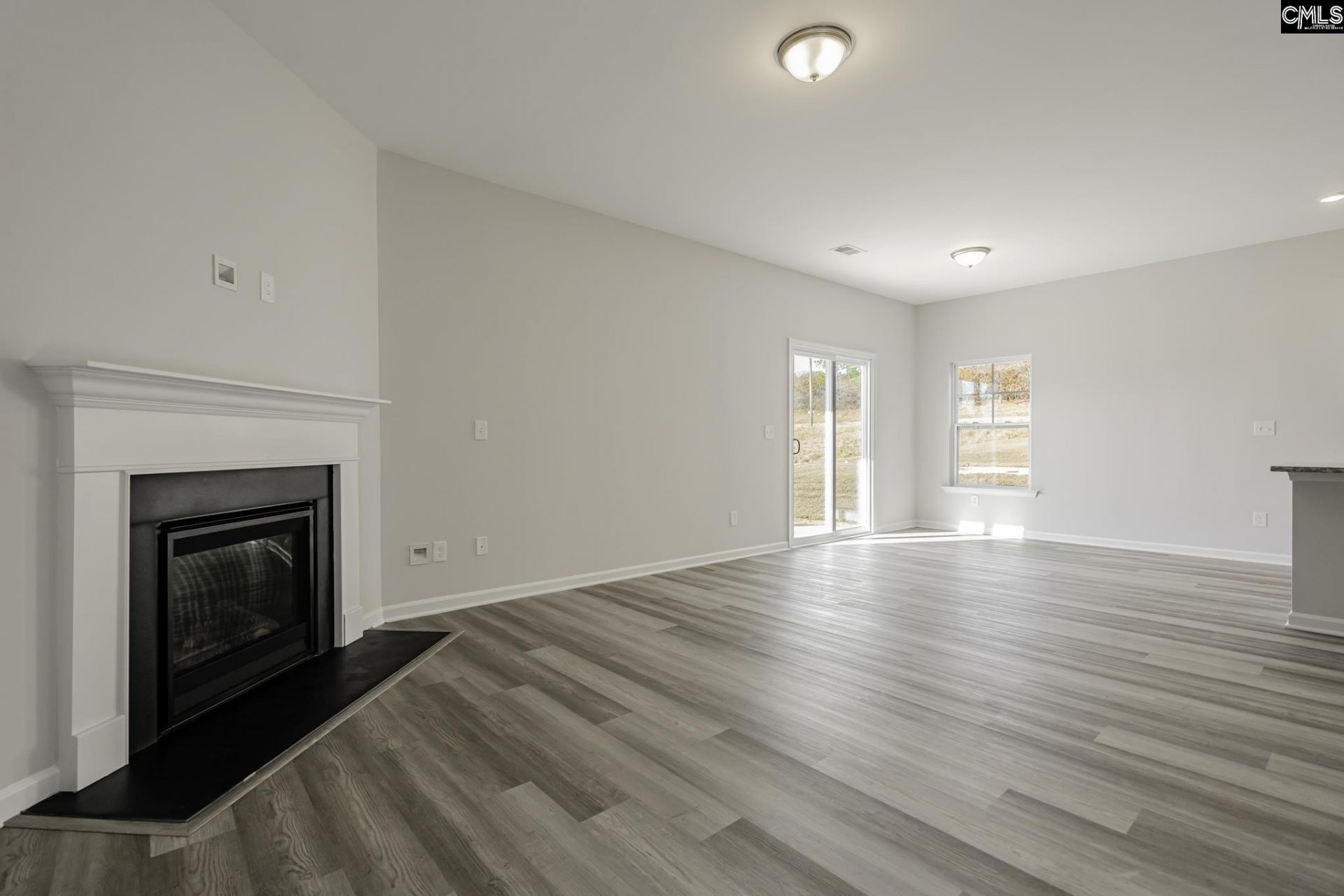 618 Forsythe Lane  Photo 11