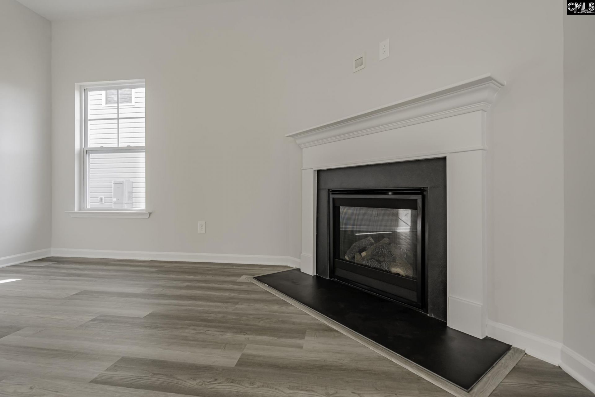 618 Forsythe Lane  Photo 12