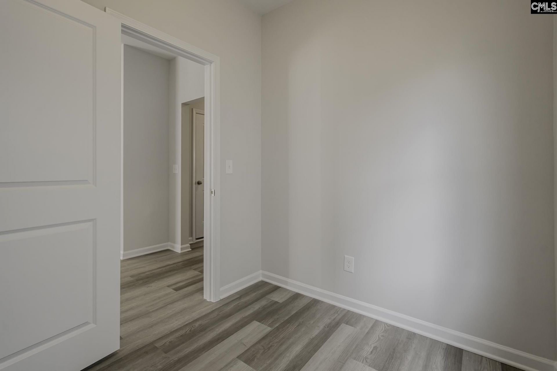 618 Forsythe Lane  Photo 14