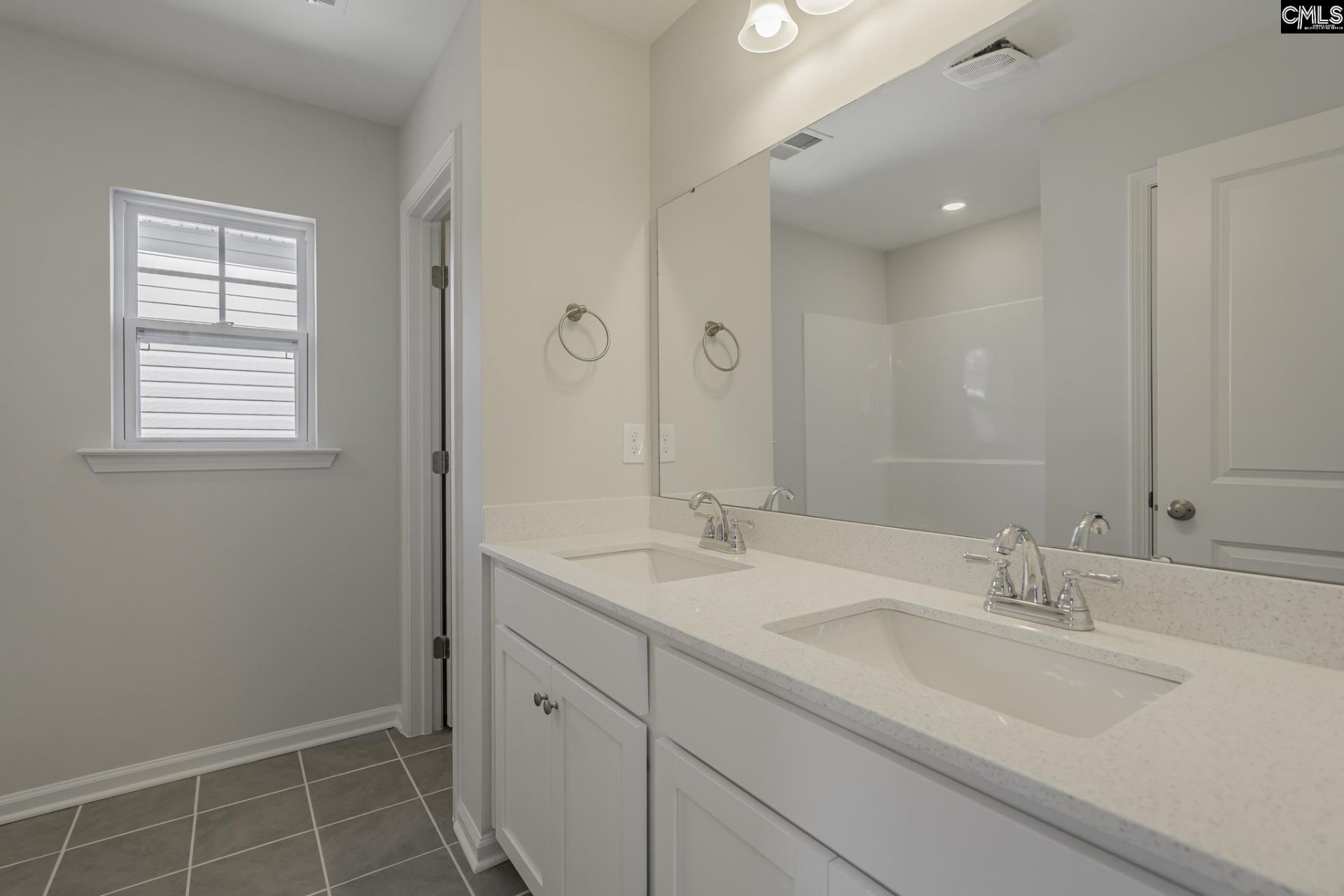 618 Forsythe Lane  Photo 17