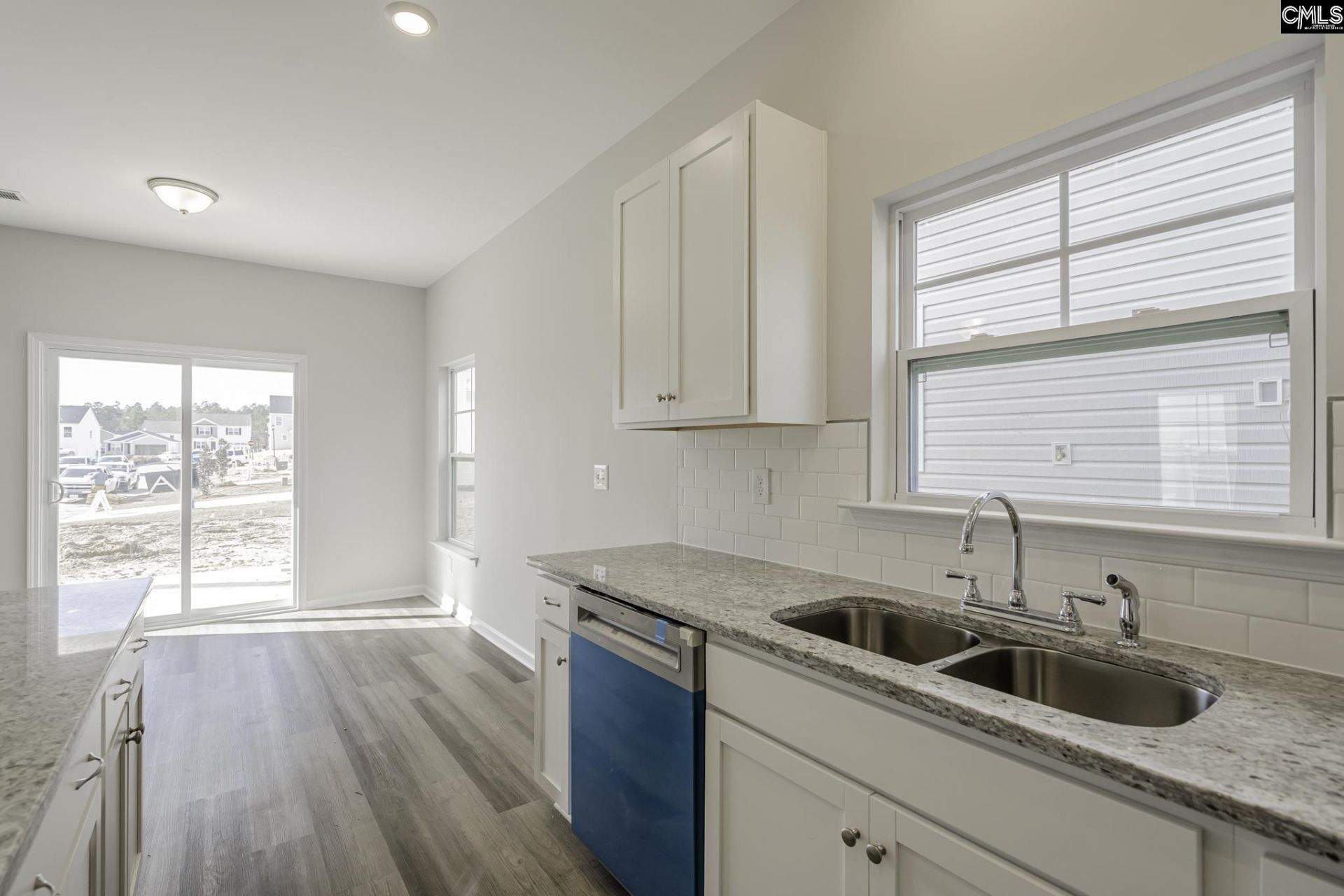 618 Forsythe Lane  Photo 5