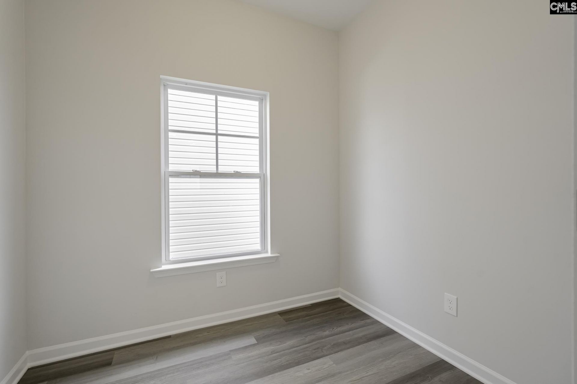 618 Forsythe Lane  Photo 7