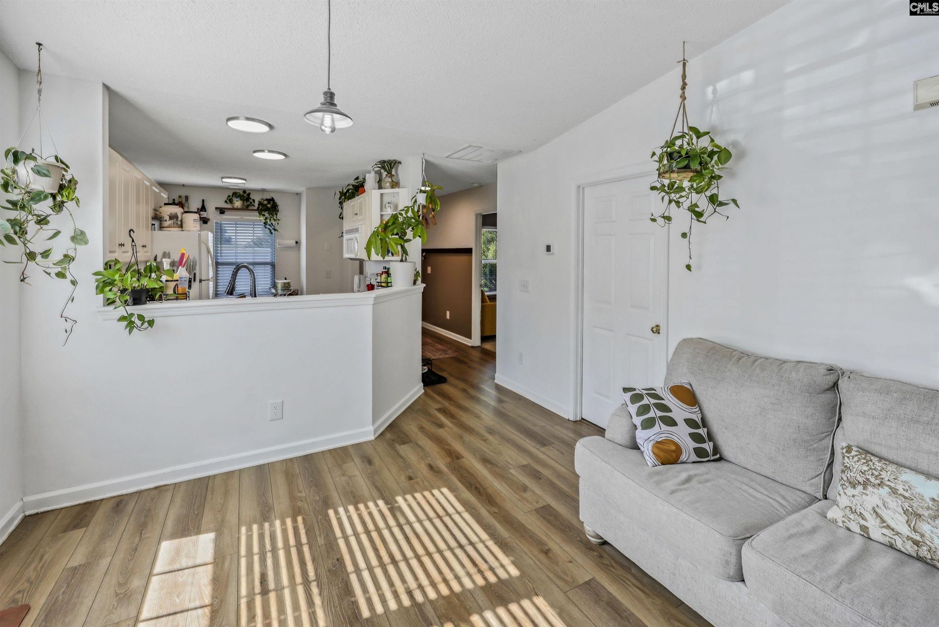 103 Linville Court  Photo 5