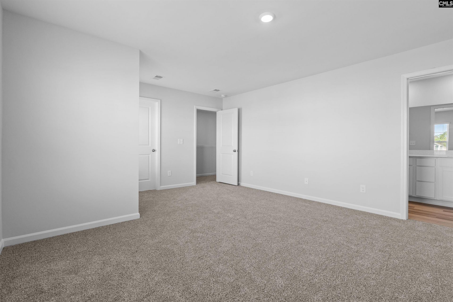 645 Forsythe Lane Photo 14