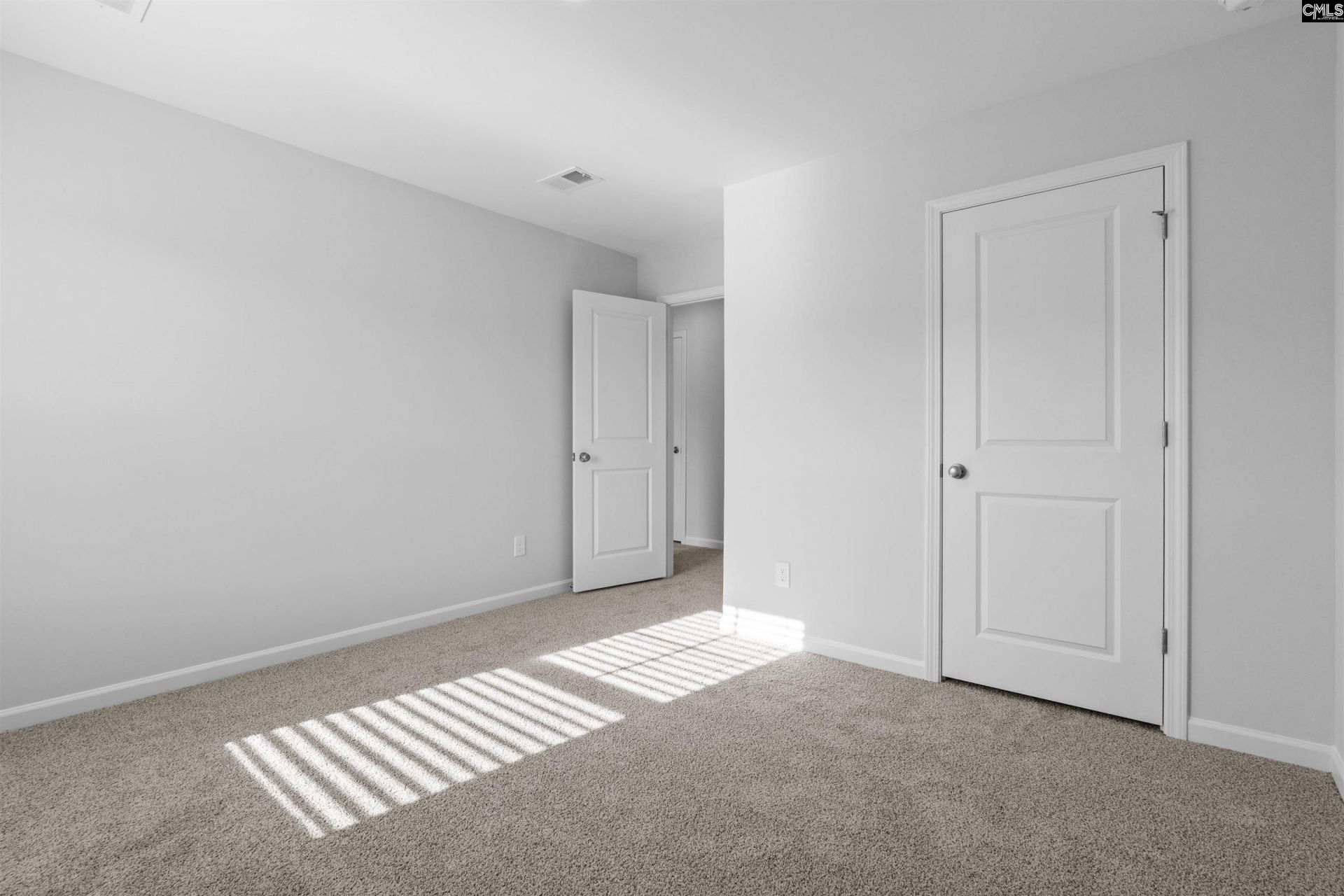 645 Forsythe Lane Photo 20