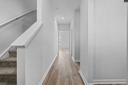 645 Forsythe Lane photo 4