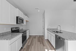 645 Forsythe Lane photo 4