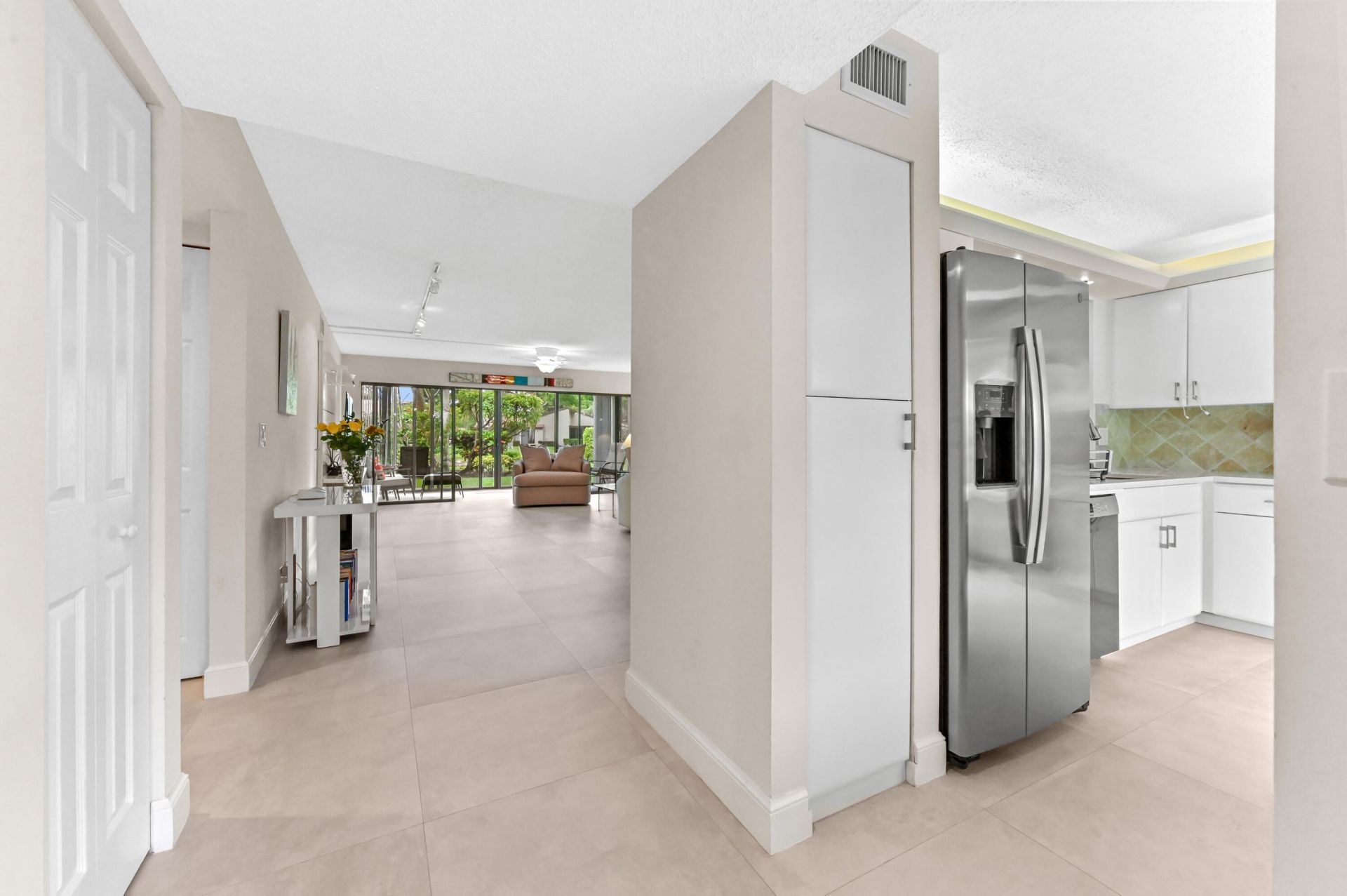 5743 Fairway Park Court, Unit 105, Boynton Beach, FL 33437 Photo