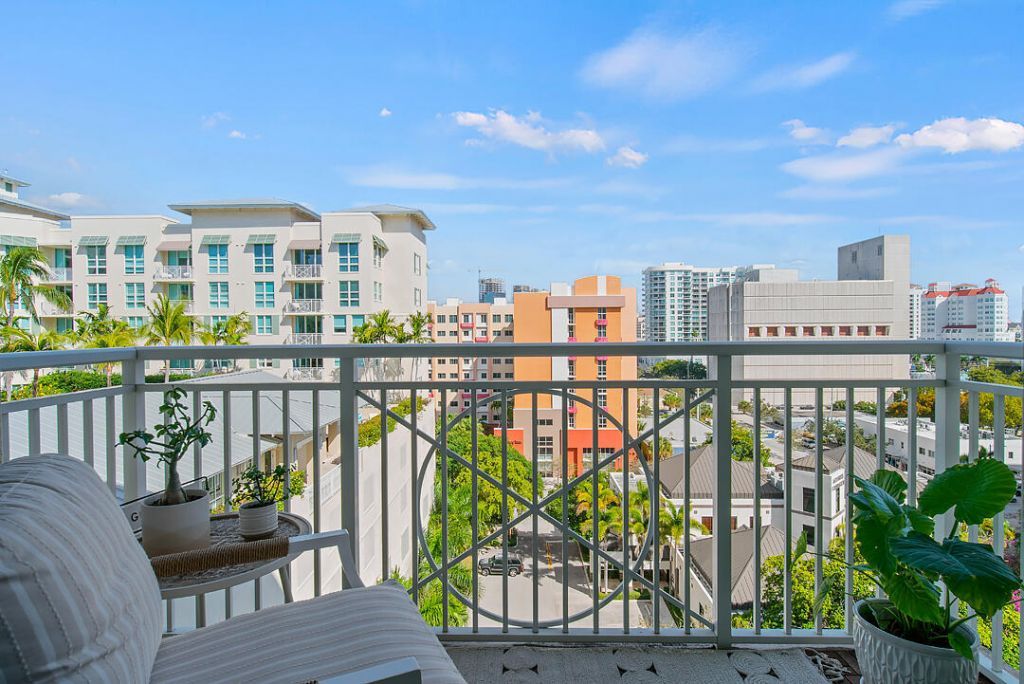 480 Hibiscus Street, Unit 836, West Palm Beach, FL 33401 Photo