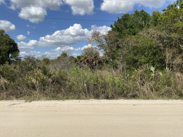 19025 NW 272nd Street, Okeechobee, FL 34972