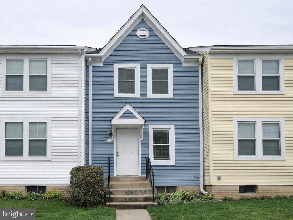 308 Surry, Unit 128, Stafford, VA 22556 Main Photo