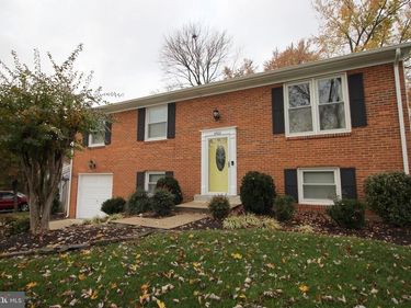 4500 LANTERN PLACE, ALEXANDRIA, VA 22306