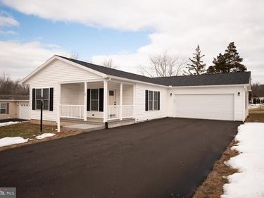 85 WATERFORD LANE, SELLERSVILLE, PA 18960