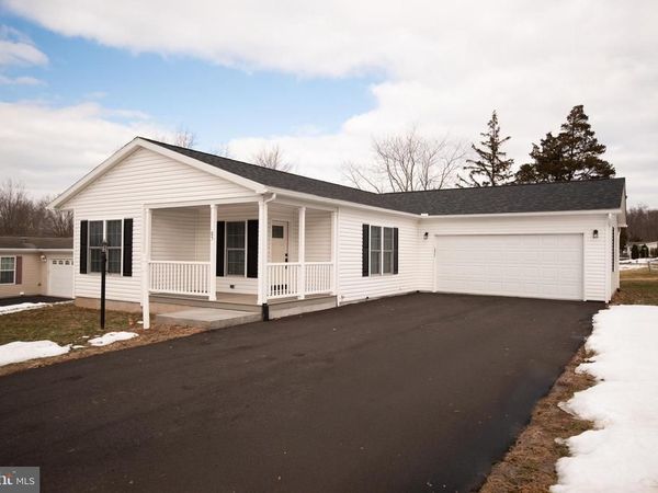 85 WATERFORD LANE , SELLERSVILLE, PA 18960