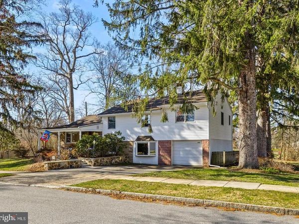 830 LEWIS LANE, BRYN MAWR, PA 19010