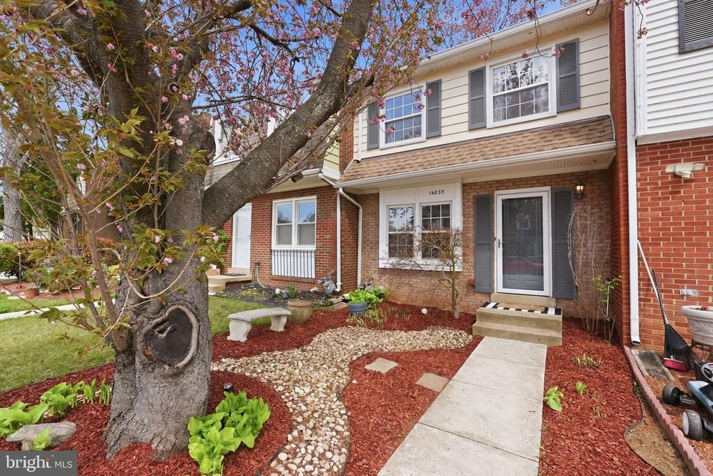 14835 Emberdale Drive, Woodbridge, VA 22193 Main Photo