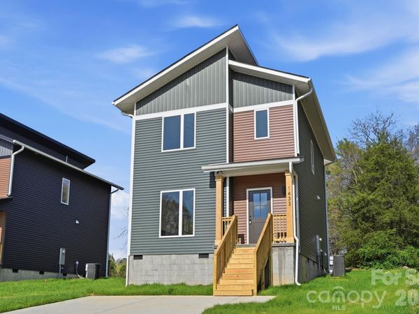 1433 Hilltop Street , Albemarle, NC 28001