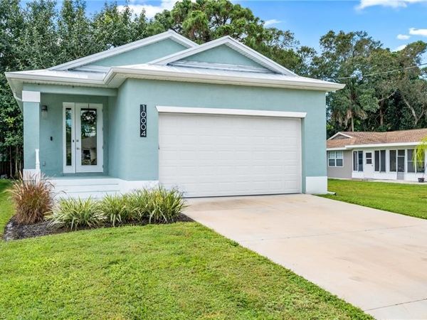 10004 Connecticut ST , BONITA SPRINGS, FL 34135
