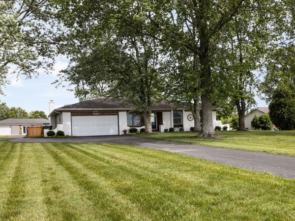7590 Bevelhymer Road, New Albany, OH 43054