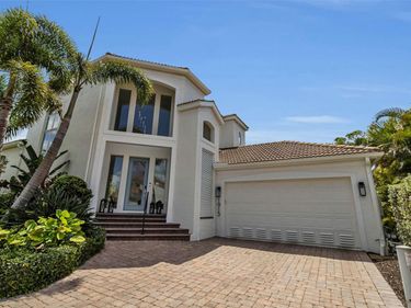 1915 HARBOUR LINKS CIRCLE, Unit 6, LONGBOAT KEY, FL 34228