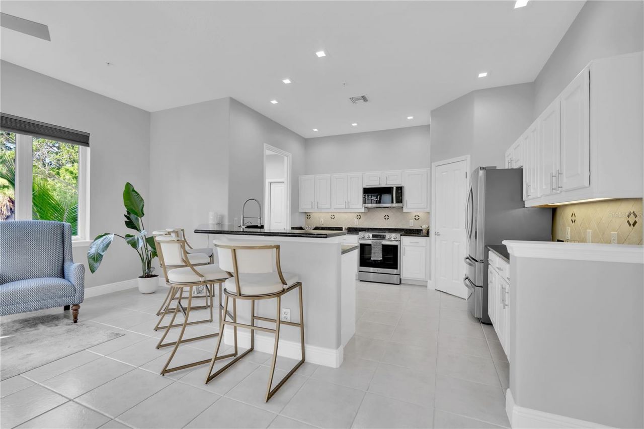 1915 Harbour Links Circle, Unit 6, Longboat Key, FL 34228 Photo