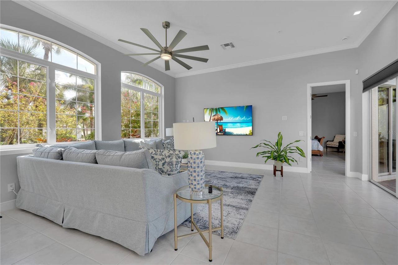 1915 Harbour Links Circle, Unit 6, Longboat Key, FL 34228 Photo