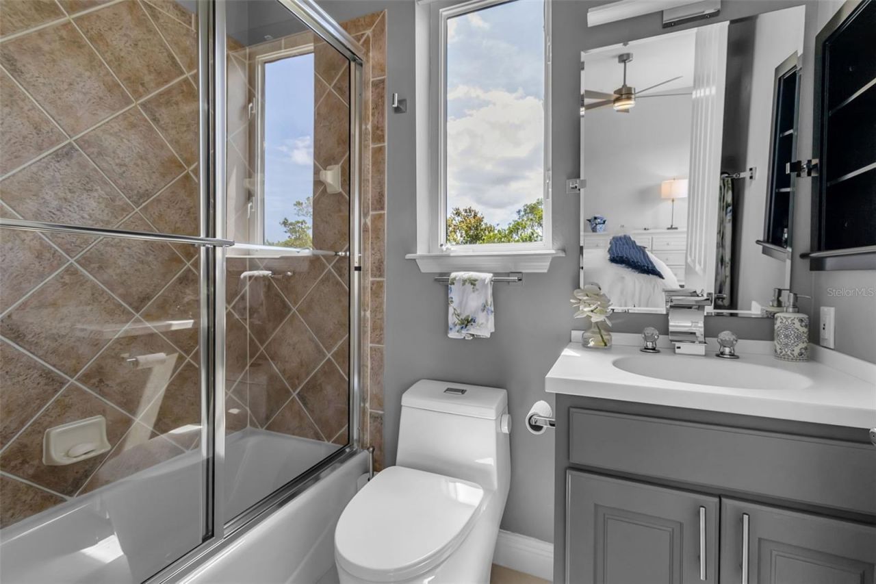 1915 Harbour Links Circle, Unit 6, Longboat Key, FL 34228 Photo