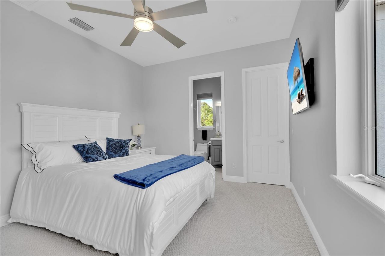 1915 Harbour Links Circle, Unit 6, Longboat Key, FL 34228 Photo