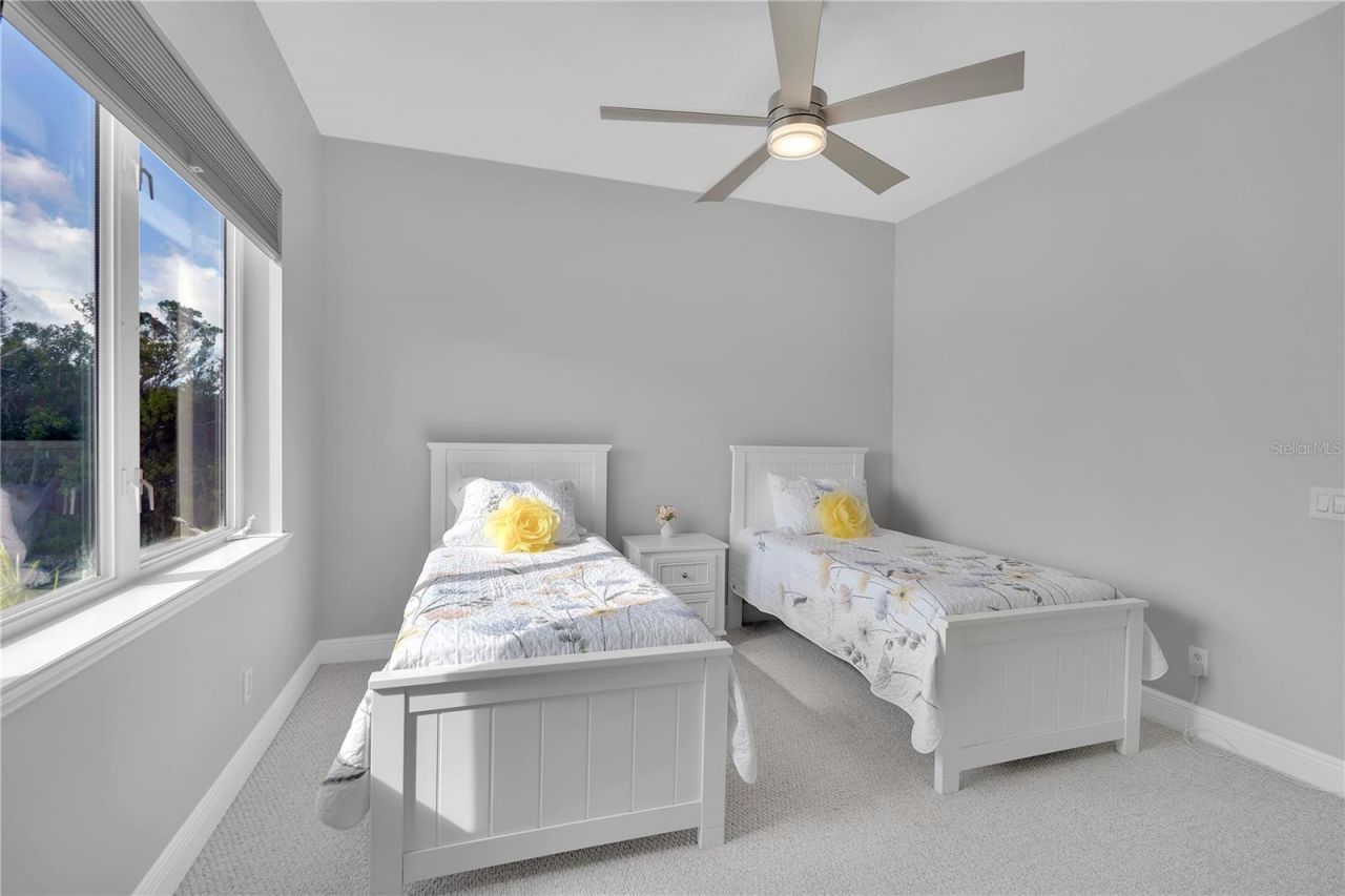 1915 Harbour Links Circle, Unit 6, Longboat Key, FL 34228 Photo