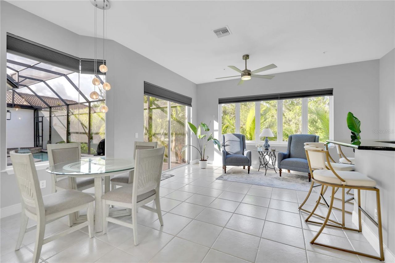 1915 Harbour Links Circle, Unit 6, Longboat Key, FL 34228 Photo