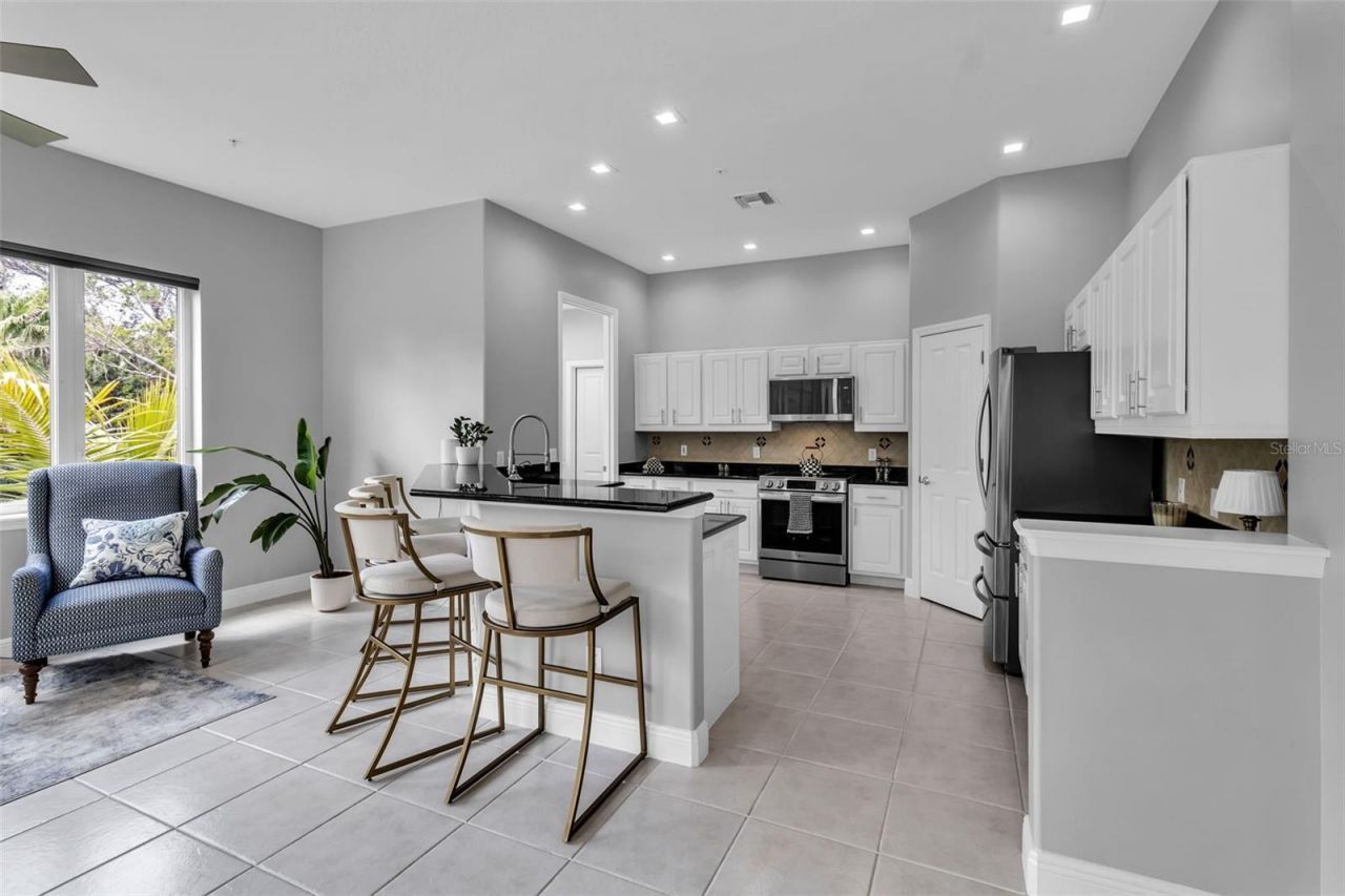 1915 Harbour Links Circle, Unit 6, Longboat Key, FL 34228 Photo