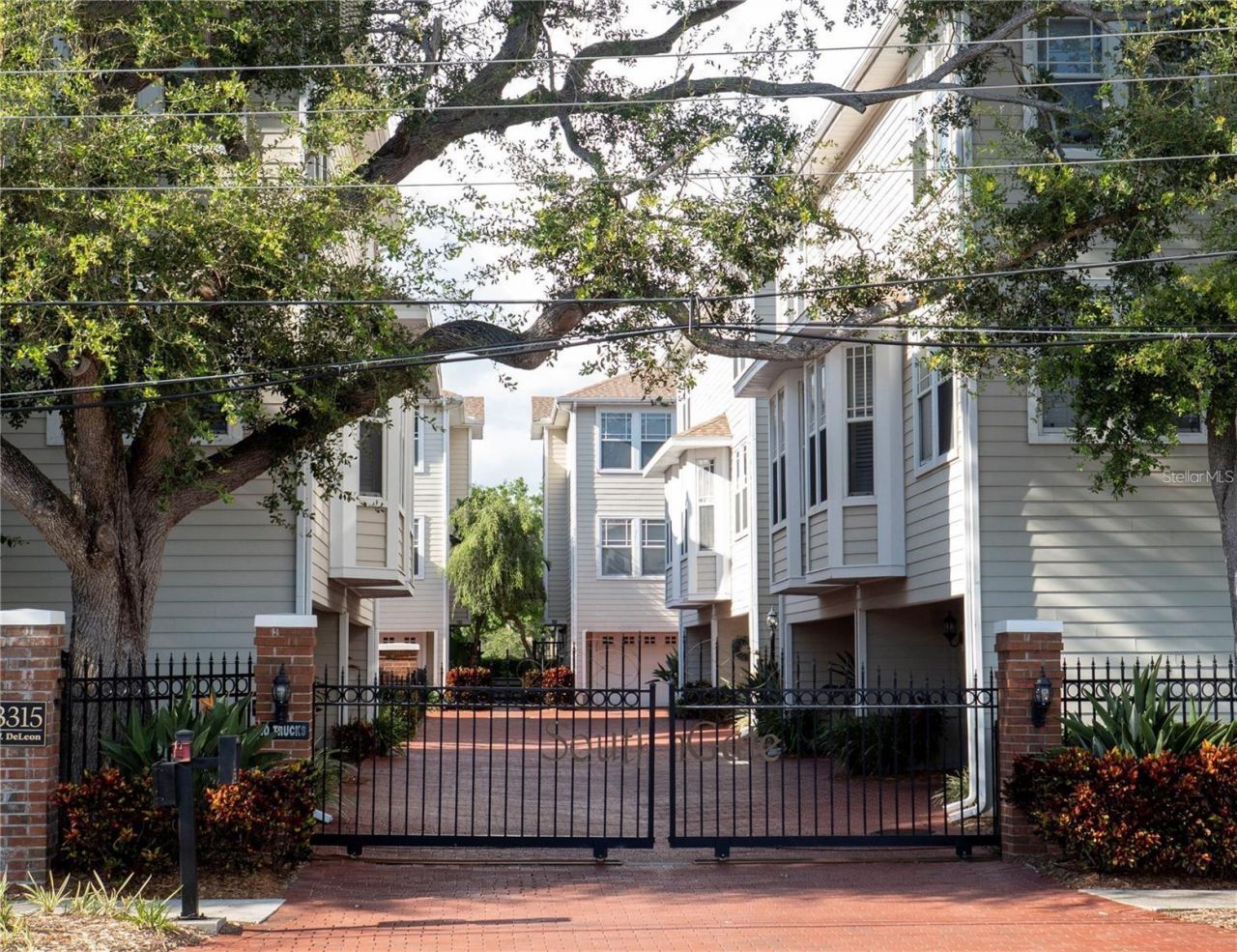 3315 W De Leon  #20 Street, Unit 20, Tampa, FL 33609 Main Photo