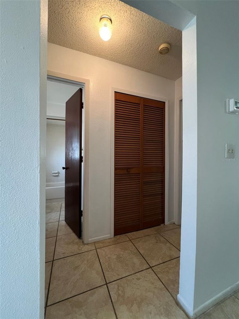 5112 Gainsville Drive, Temple Terrace, FL 33617 Photo