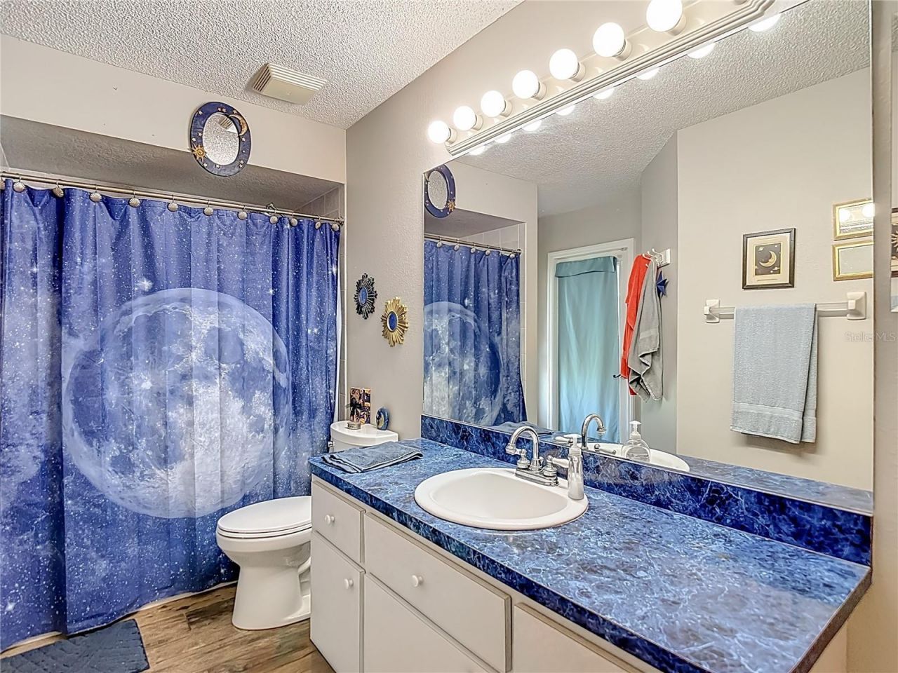 2087 Breezy Way , Spring Hill, FL 34608 Photo