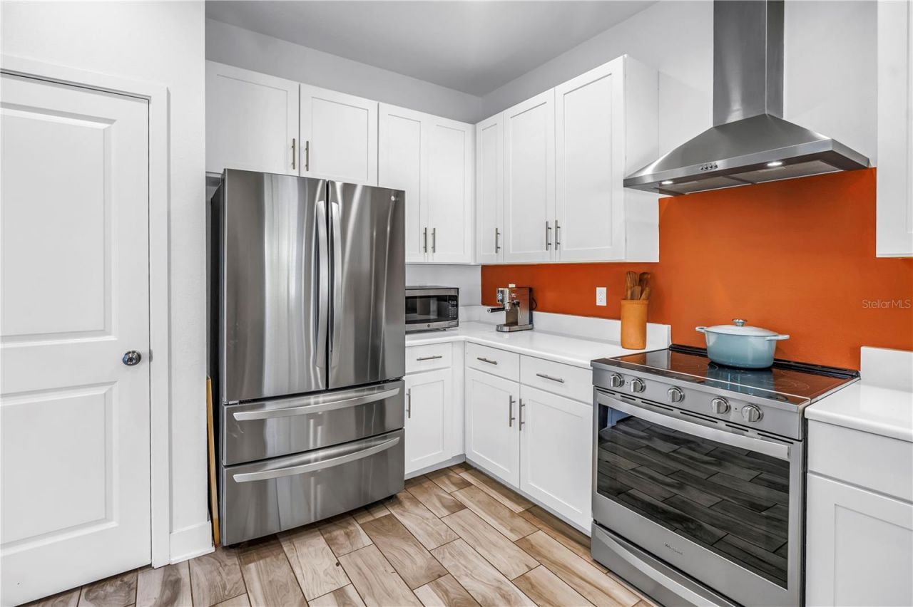 2119 Catalonia Way S, Saint Petersburg, FL 33712 Photo