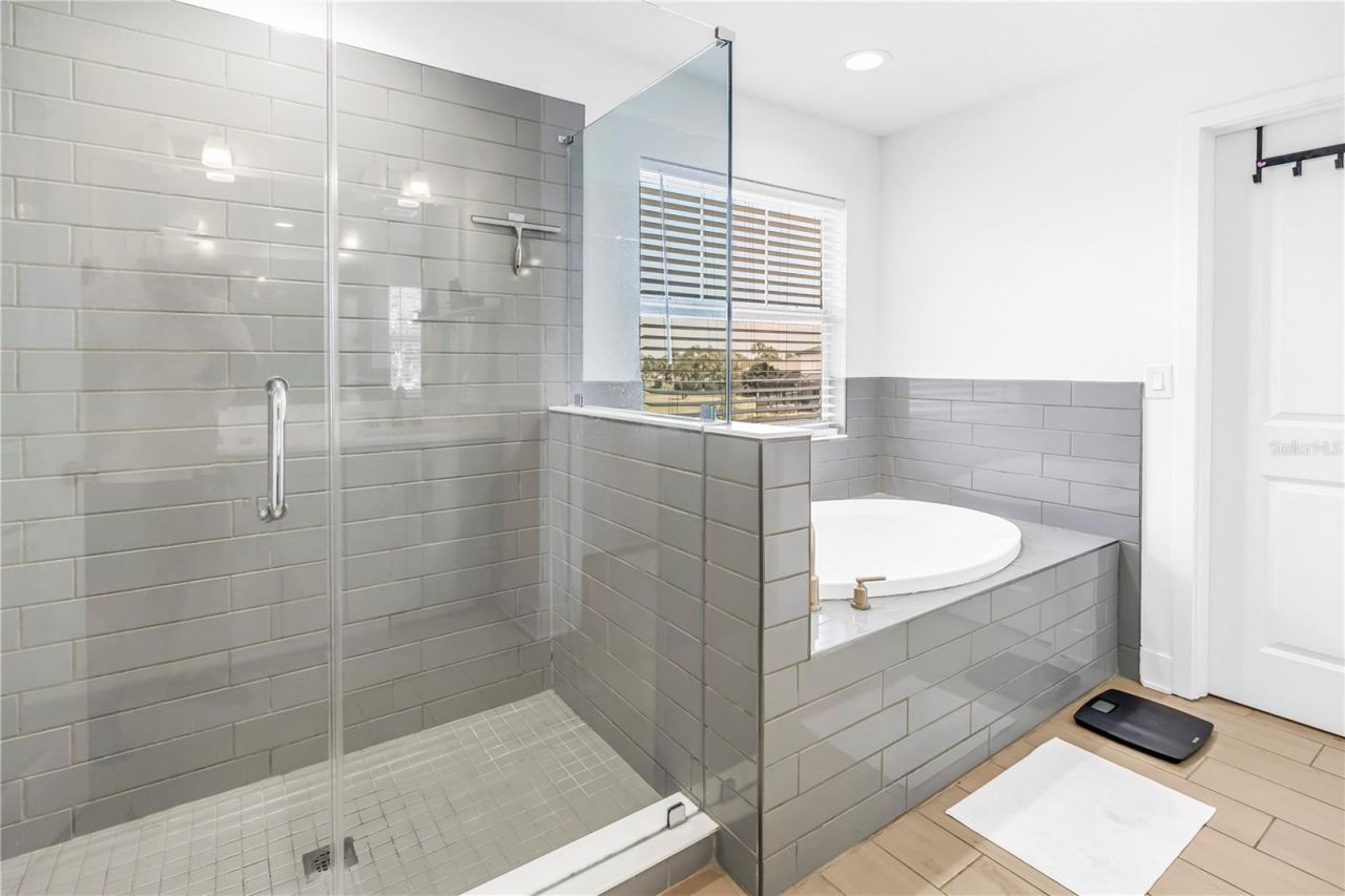 2119 Catalonia Way S, Saint Petersburg, FL 33712 Photo