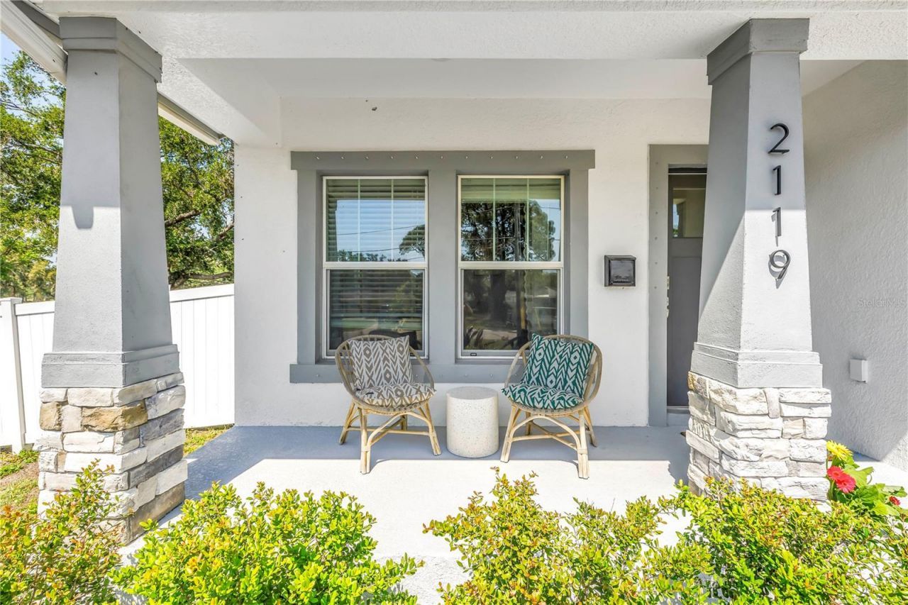 2119 Catalonia Way S, Saint Petersburg, FL 33712 Photo