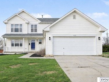 7822 S 97th Circle, La Vista, NE 68128