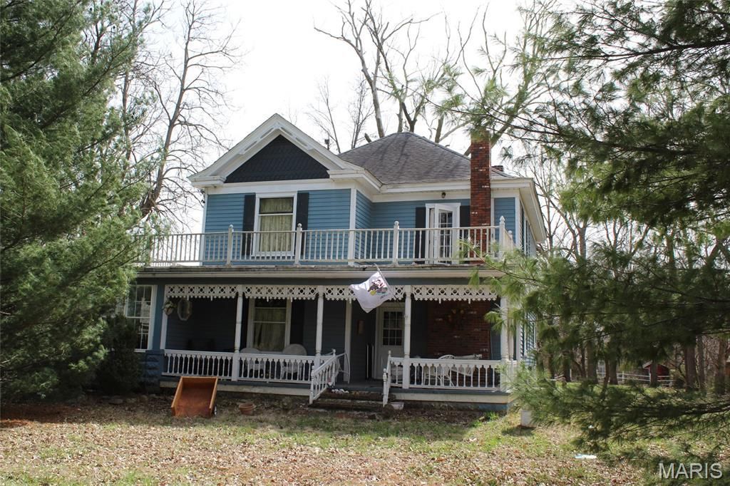 877 E Airline Drive , East Alton, IL 62024 Main Photo